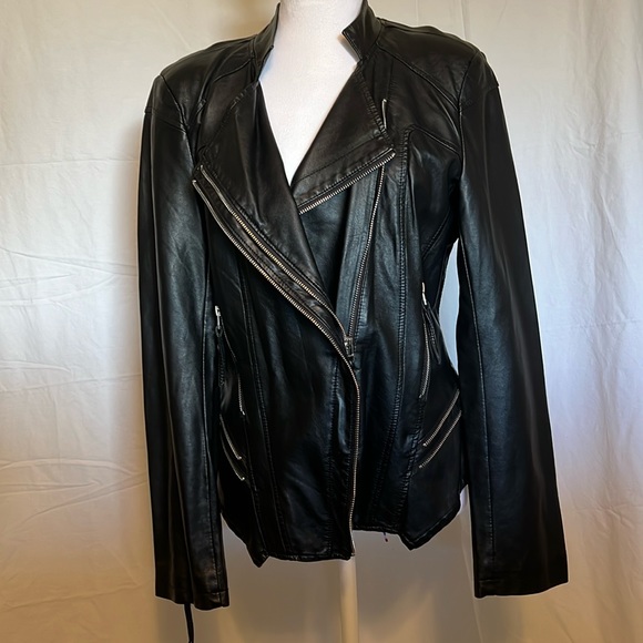 Leather faux black biker jacket tailored fit size XL - Picture 1 of 9